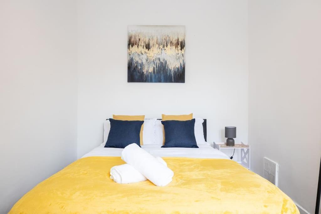 Bright & Modern 3 Bedroom Old Trafford Home Manchester Luaran gambar