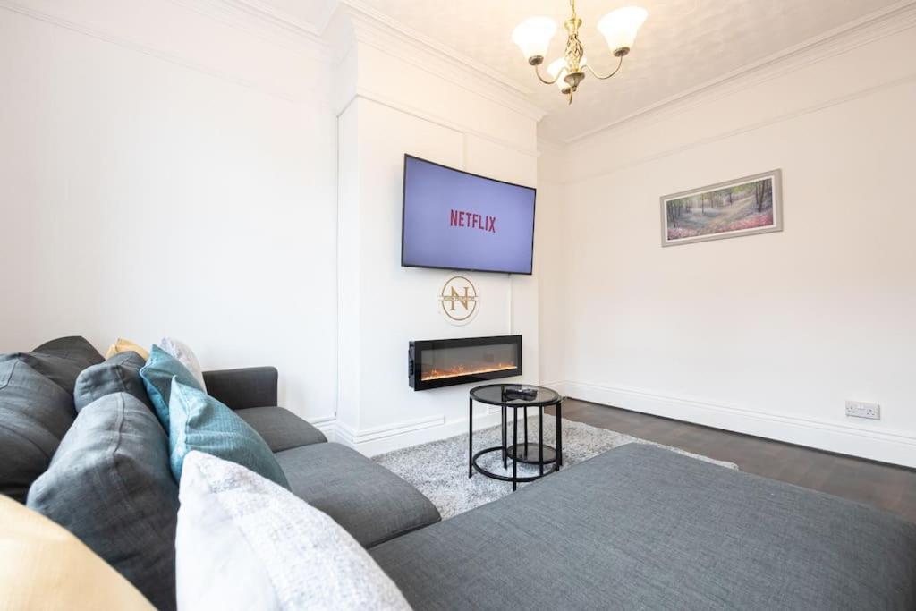 Bright & Modern 3 Bedroom Old Trafford Home Manchester Luaran gambar