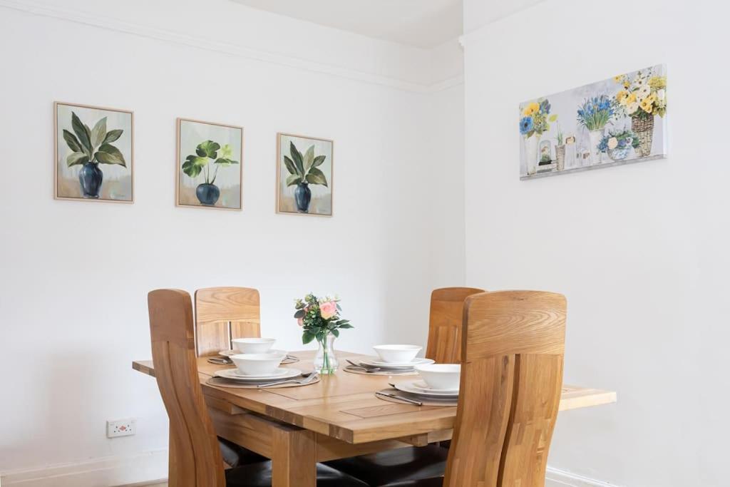 Bright & Modern 3 Bedroom Old Trafford Home Manchester Luaran gambar